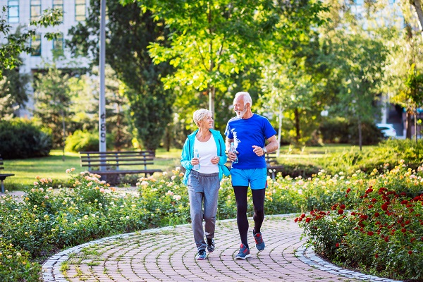 Attività per anziani la camminata veloce